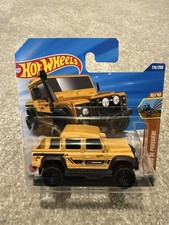 Hot Wheels Land Rover Defender Double Cab - Short Card