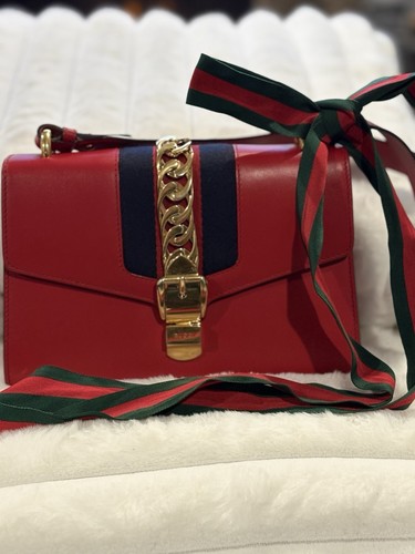 Red Gucci Silvy Chain Leather Bag with Gold Hardware Authentic Luxury Designer