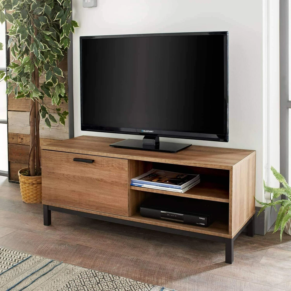 New Stunning Rustic Walnut Effect Detroit TV Unit Perfect For Living Room N 21