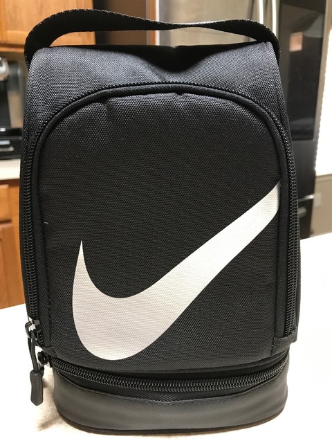 nike elite fuel pack lunch tote bag