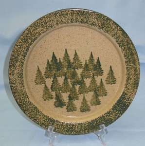Green Sponge Wear Pinetree Pottery Dinner Plates Pine Tree Barn