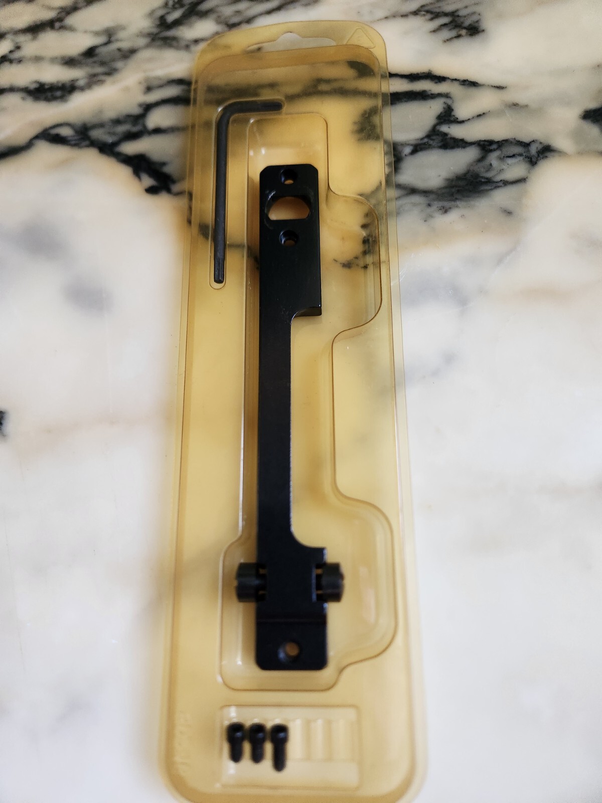 Leupold STD Savage 110, RH Mount Base With Screws, #49996, Gloss Black, USED !!!