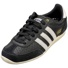 adidas Japan Womens Casual Sneakers in Black White - 5 US