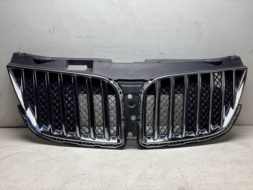 ***MONTAJE REJILLA SUPERIOR RADIADOR DELANTERO LINCOLN MKX 2011-2015 OEM J469 Foto 3 de 4