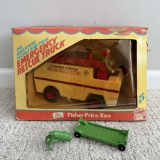 Vintage 1976 Fisher-Price Adventure People Emergency Rescue Truck #303 w/Box NOS