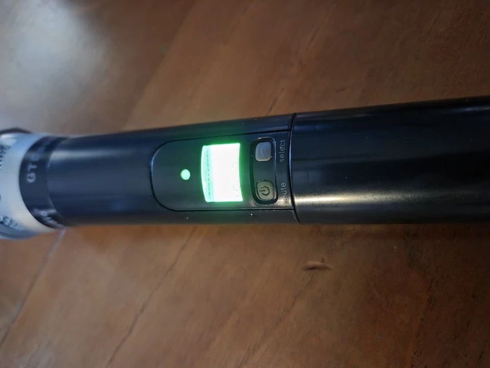 GTD Audio Professional Wireless Microphone Only Works Great! 550-590 Mhz - Image 4 of 4