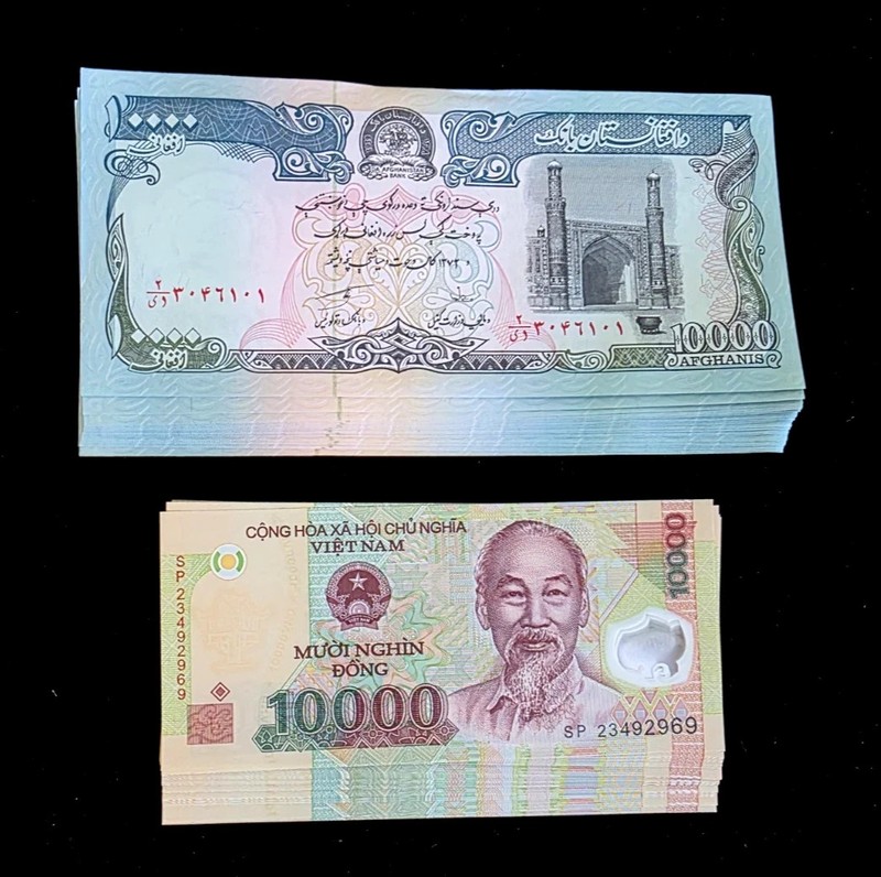 50 Banknotes 25 x Vietnam 10000 Dong & Afghanistan 10000 Afghanis- Uncirculated