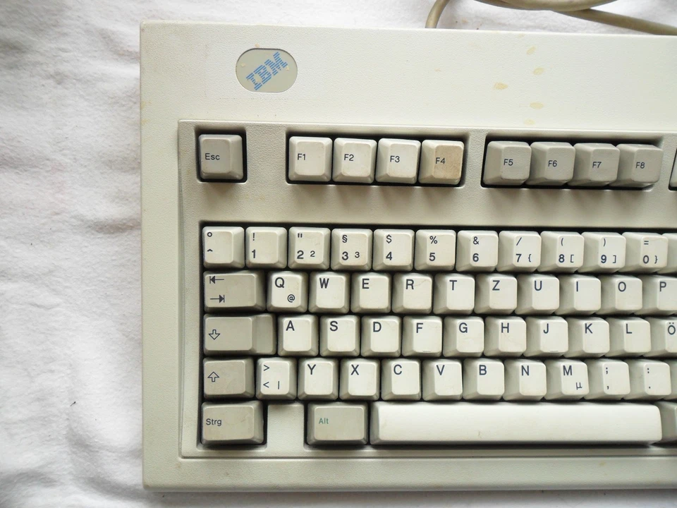 Tastatur IBM Modell M 1394542 PS2 QWERTZ circa 1993 - Bild 3 von 4
