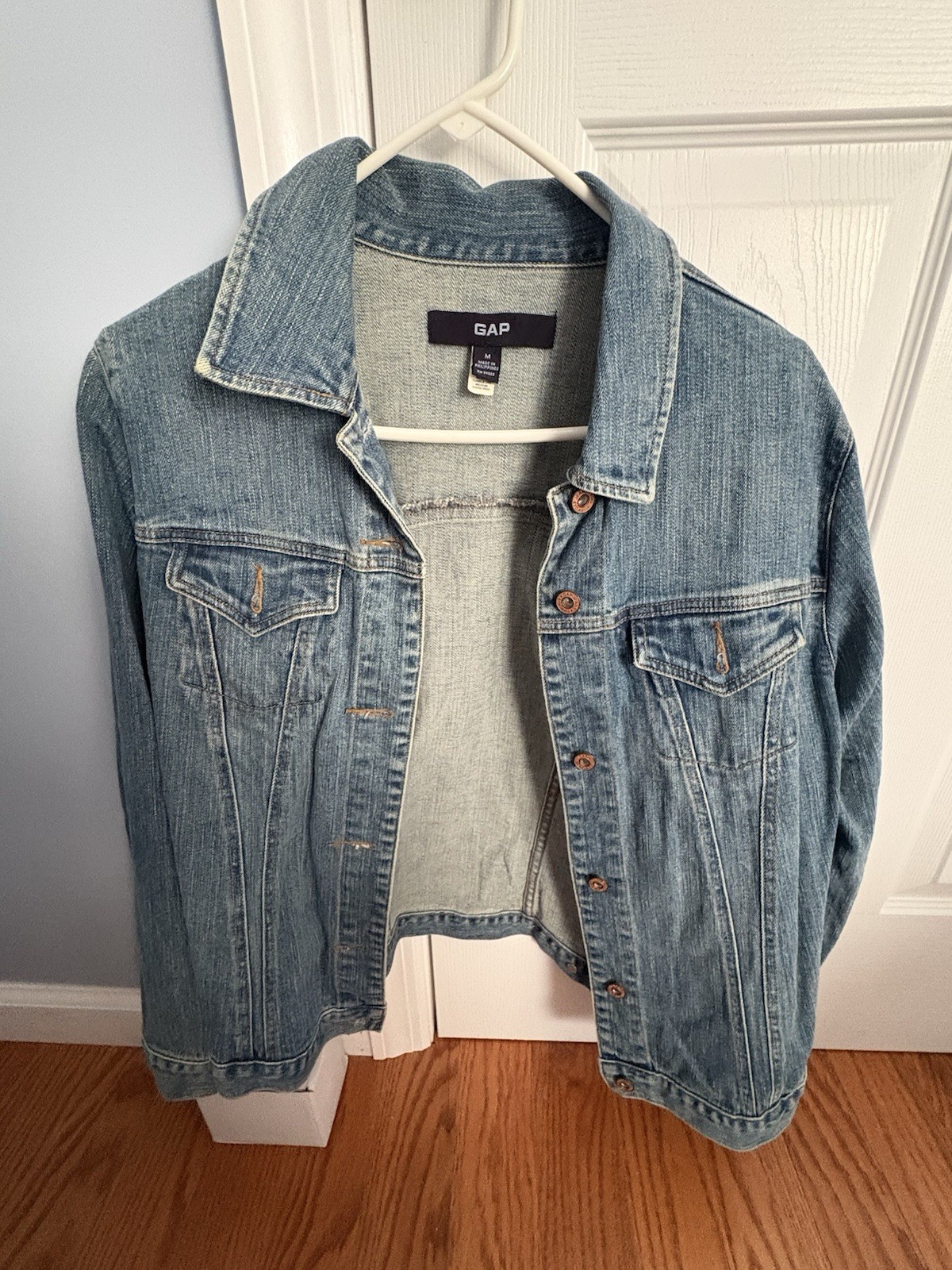 Gap Women's Blue Button Collared Pockets Denim Ja… - image 1