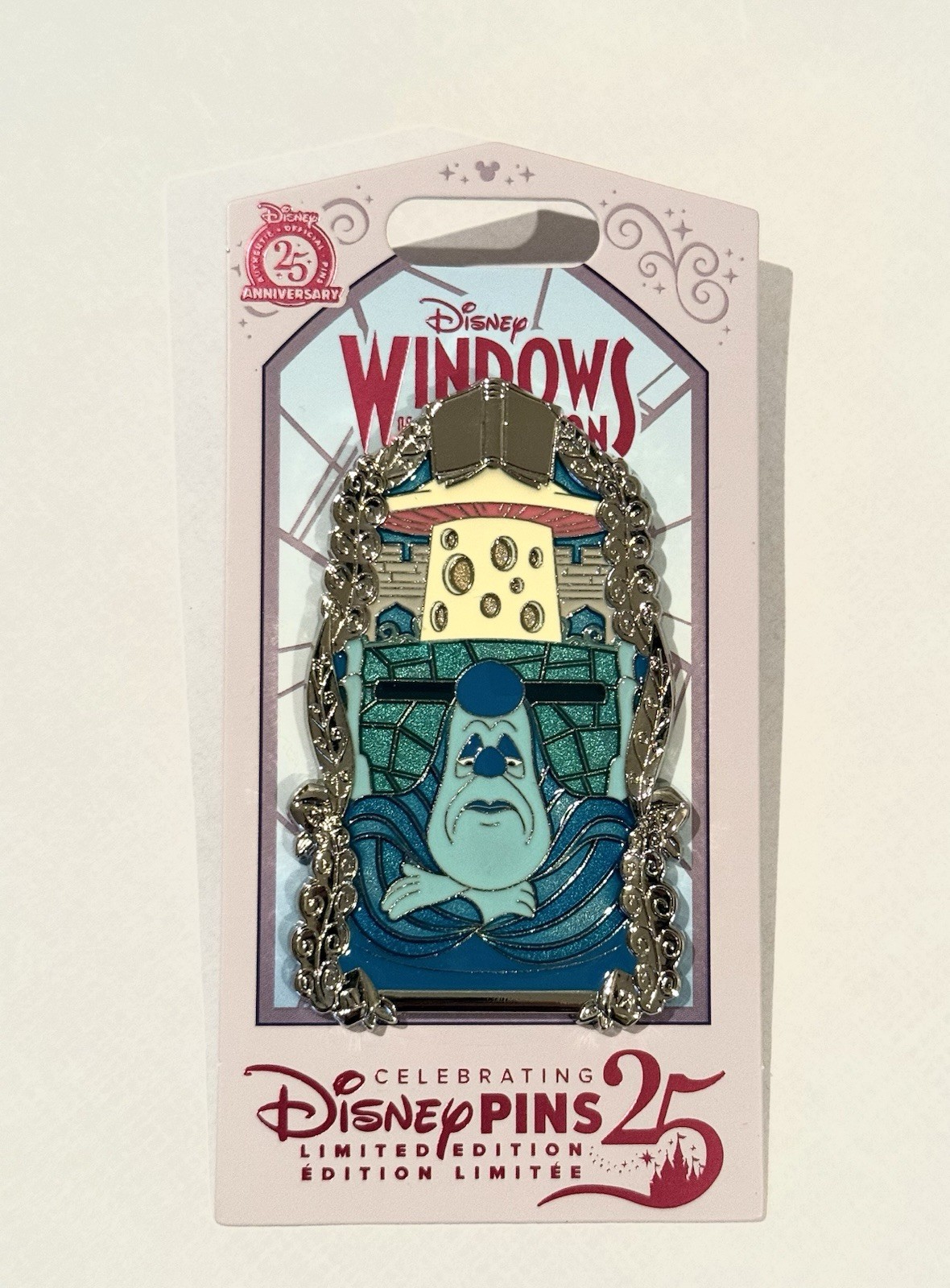 Disney Windows of Attraction Disneyland Alice In Wonderland Caterpillar LE 2500