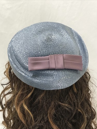 Vtg Women's Small Pillbox Hat Beret Sky 