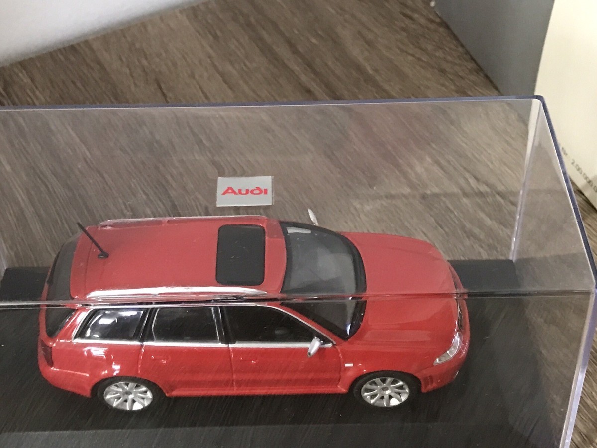 【 MINICHAMPS 】 1/43 AUDI A4 avant ( B5 ) s-l1200.jpg