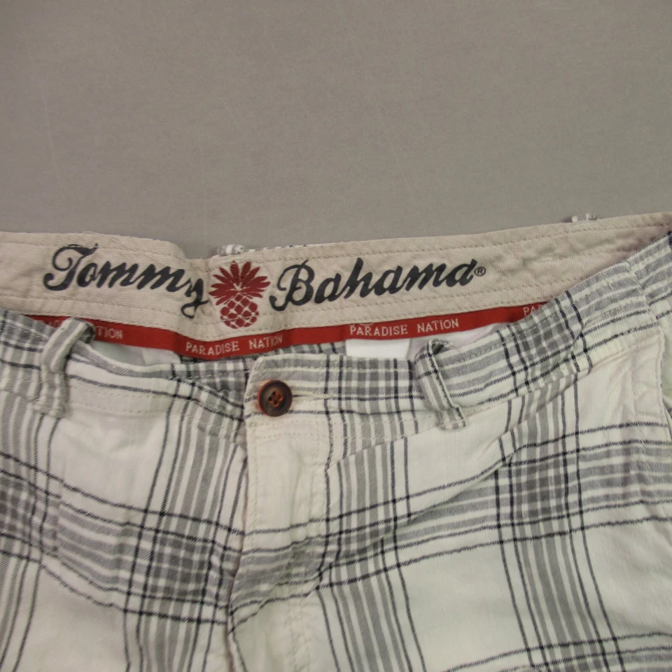 Pantalones Cortos Tommy Bahama Para Hombre 32 Bolsillos Ligeros Exterior Chino Cuadros Foto 2 de 4