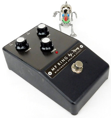 Moog Minifooger MF 02 Analog Ring Pedal + Guter Zustand + 1,5J Garantie