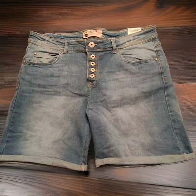 Terranova Button Front Denim Med Wash Shorts w/ Stretch L-XL 36