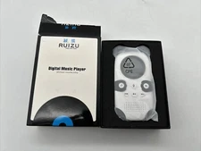 RUIZU MP3 Player Voice Recording Digital Music Player White X31 - 16GB PANDA