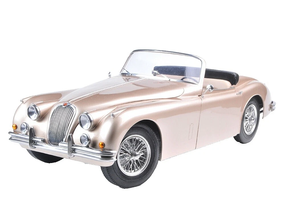 Resin Jaguar 1:8 Scale Diecast & Toy Vehicles