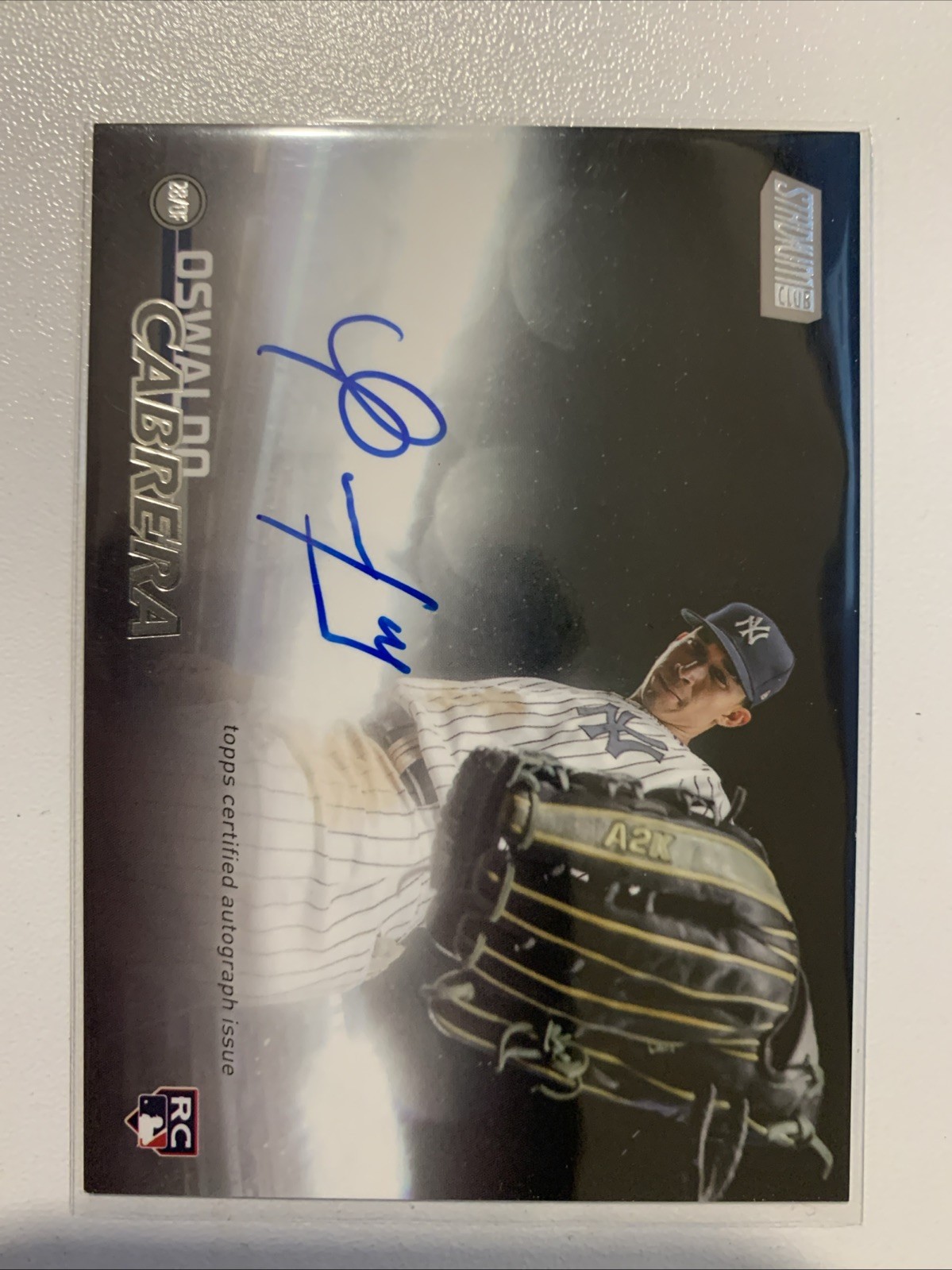 K323,334 - 2023 Stadium Club Autographs #SCBAOC Oswaldo Cabrera Auto