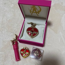Sailor Moon Cosmic Heart Pocket Watch Set USJ Limited Edition Collectible