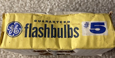 NOS Box of 4 General Electric GE Sure-Fire Number 5 Clear Flashbulbs