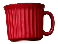 Soup Mug 16 oz. Holiday Red Stoneware Excellent Used Condition 4.5” x 4”