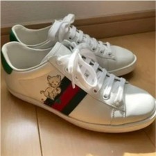 Gucci Ace Athletic Sneakers size 37 White Red Green Flat Lace Up Fashion Women