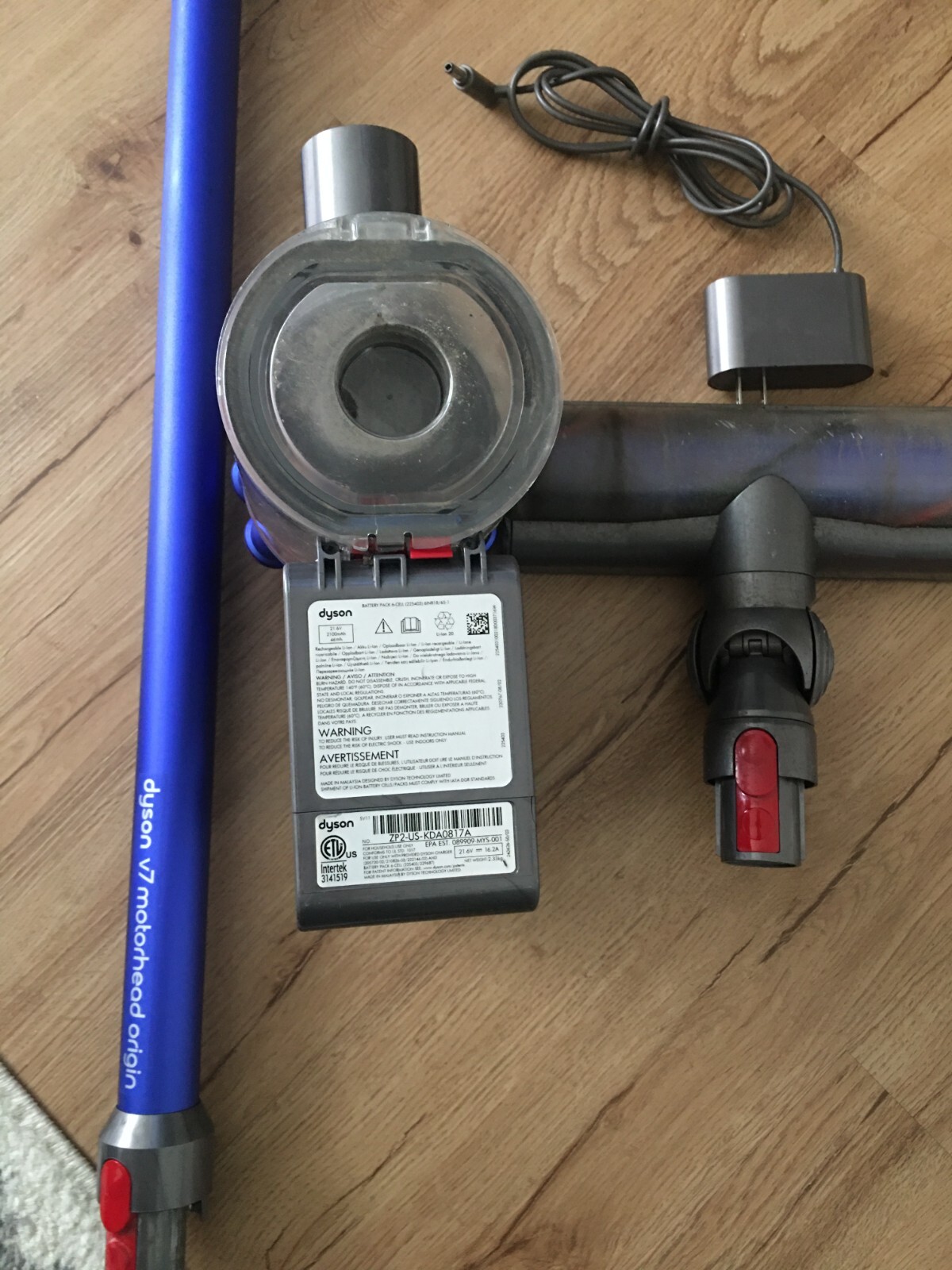 Dyson V7 Motorhead Cordless Stick Vacuum Cleaner Blue eBay