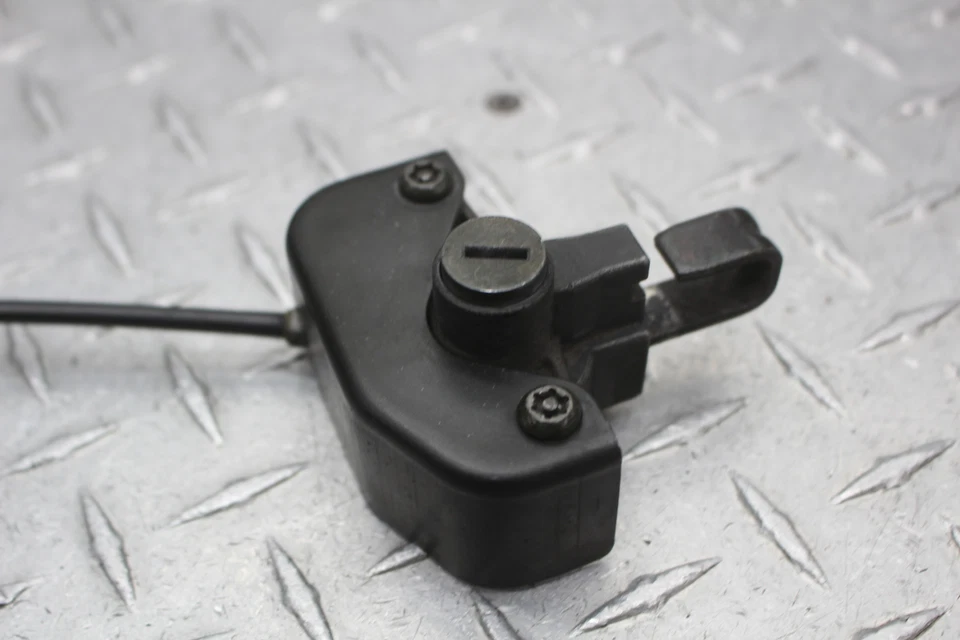 SUZUKI BANDIT 1200 GSF1200S 1997 JUEGO DE LLAVES DE ENCENDIDO 37103-3361 (3 LLAVES) Foto 2 de 4