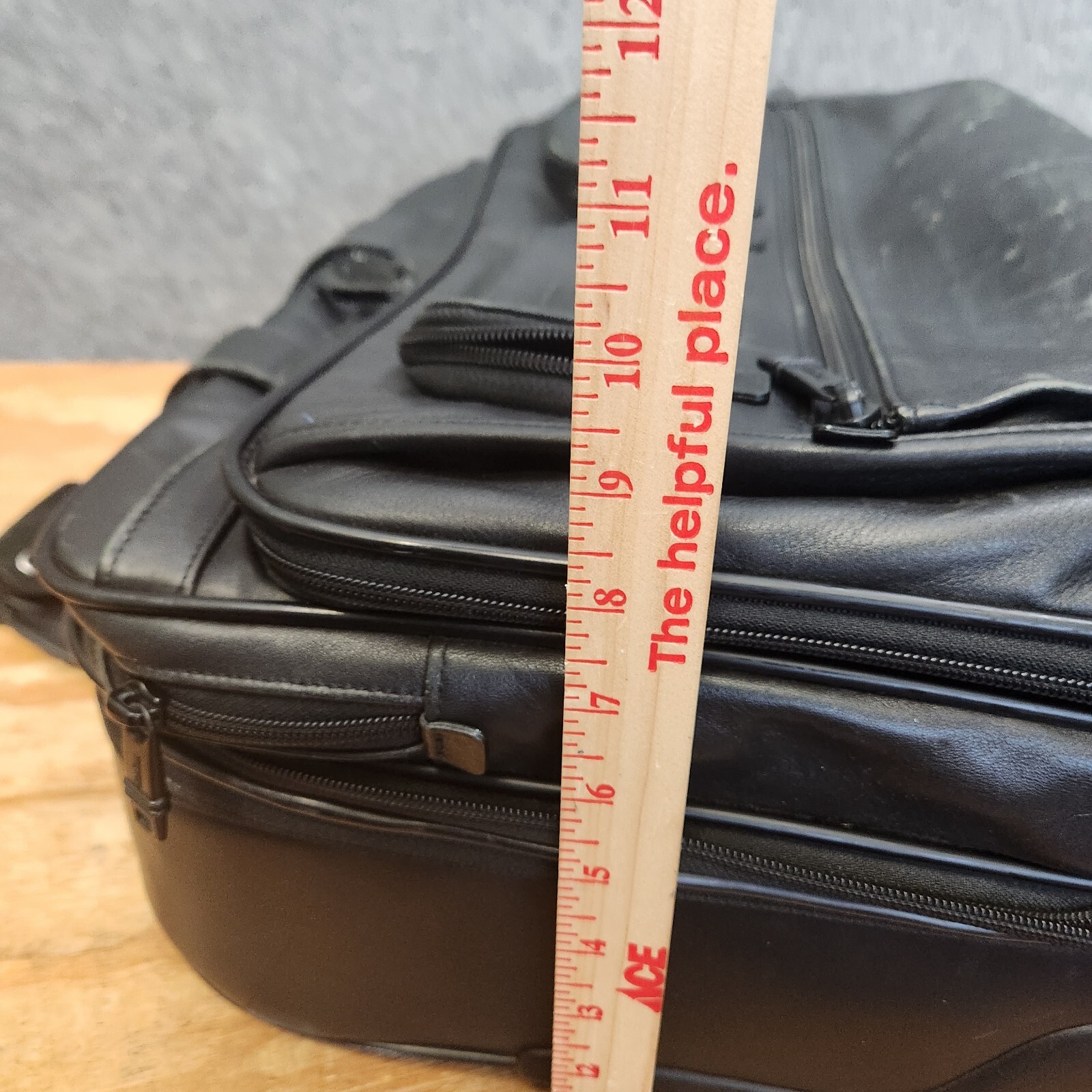 Tumi Alpha Deluxe 2 Wheeled Briefcase Laptop Luggage Bag Leather 96127DH Black