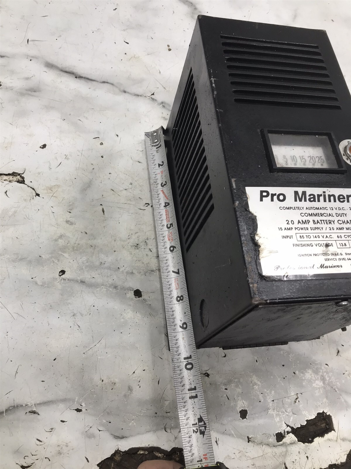 91 Baja 270 Boat Pro Mariner 20 amp commercial duty marine battery charger