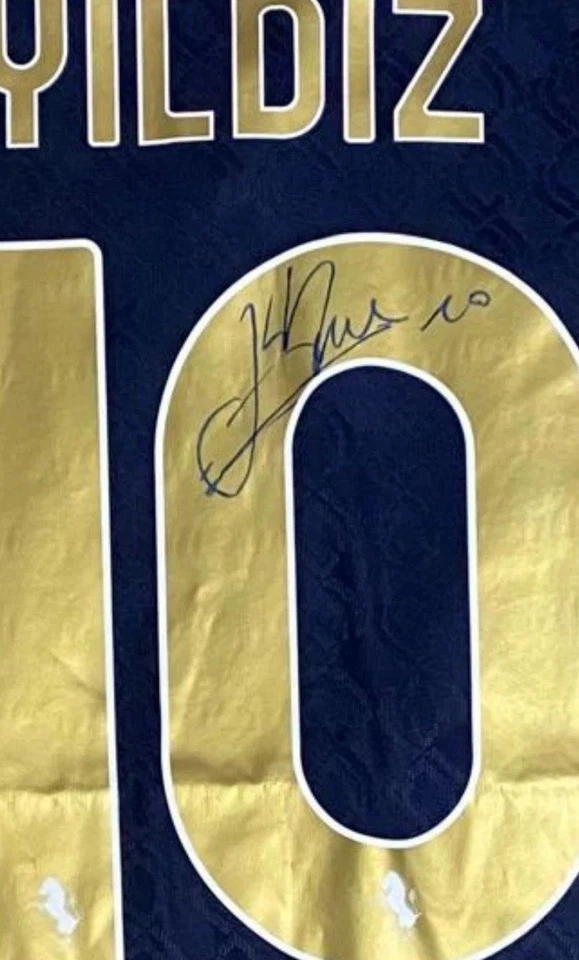 maglia Juventus 24/25 #10 YILDIZ Autografata!!! - Immagine 4 di 4