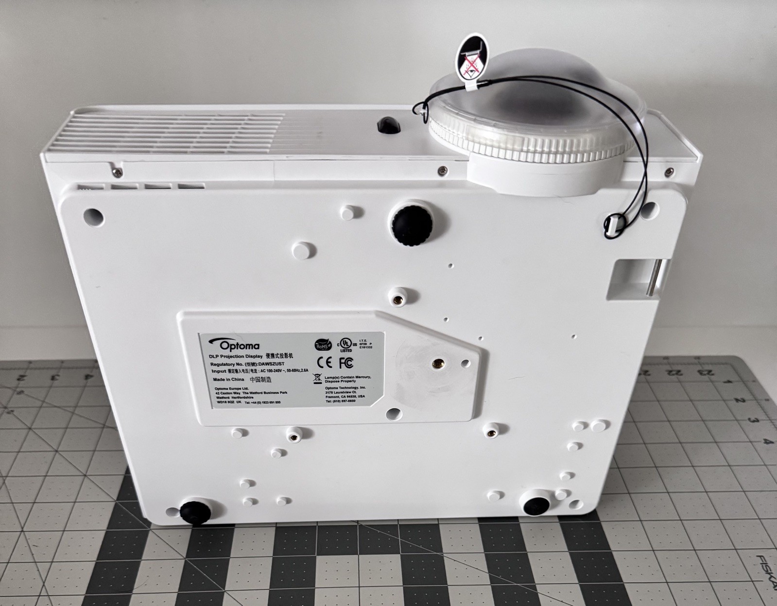 Optoma GT760A DLP Short Throw 3200 ANSI Full HD 3D Gaming/Video Home Projector