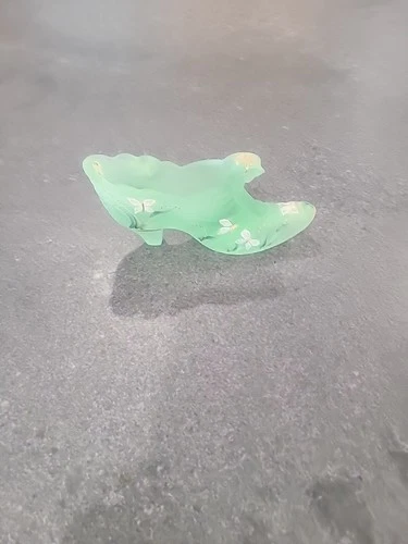 FENTON Green Satin Butterflies Hand Painted cat SHOE SLIPPER S. Fenton S. Bryan