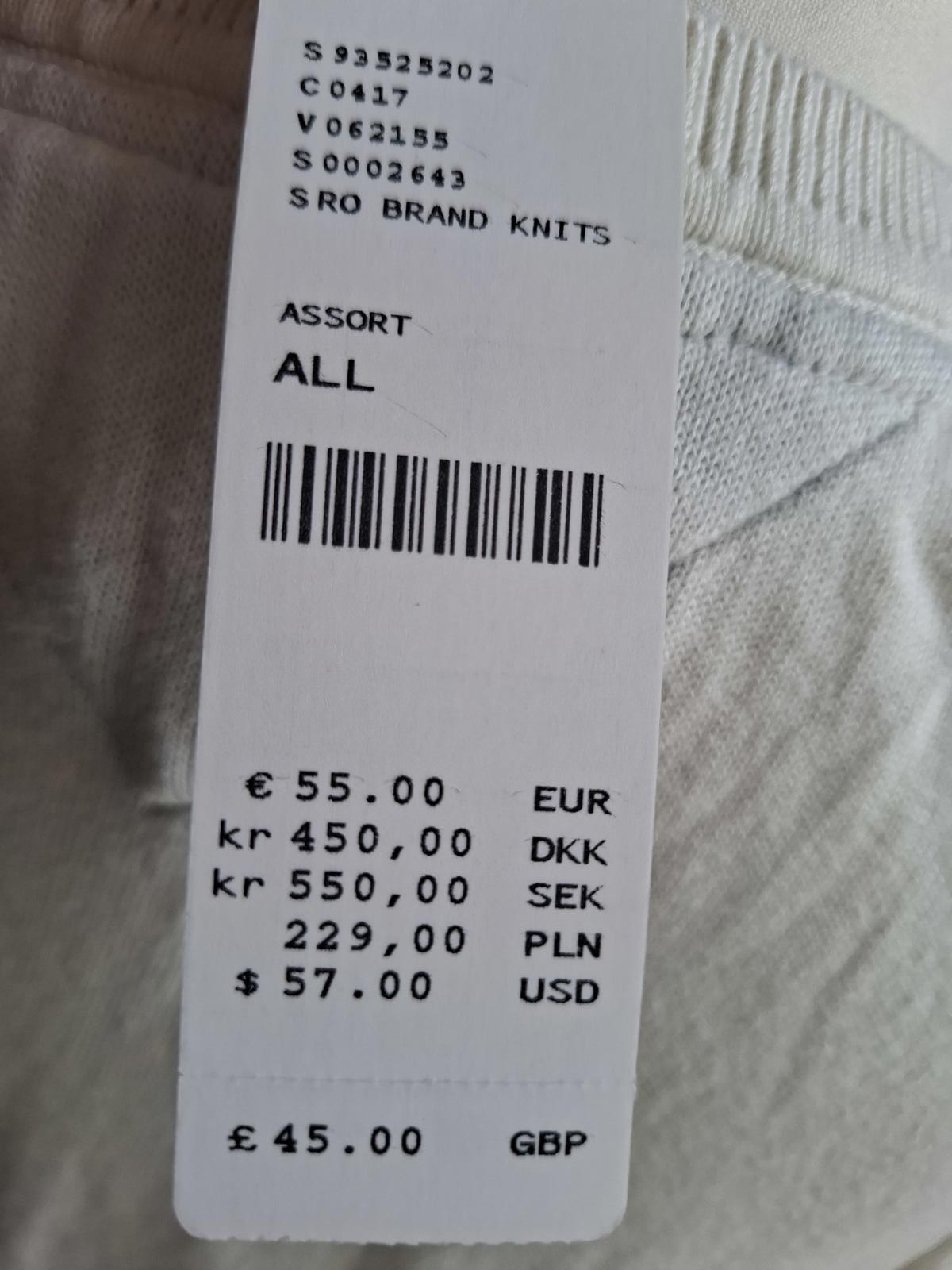 Tommy Hilfiger / Urban Renewal White V-Neck Sweater - NWT rrp £45 image 6