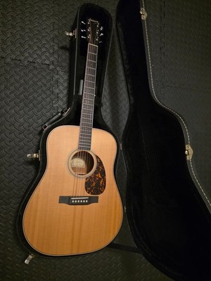 Larrivee D-03 Natural Acoustic Electric Guitar Sitka spruce top & Mahogany Back