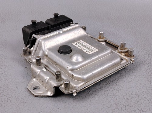 SUZUKI SX4 1.6 VVT Hatchback ENGINE Control Module ECM ECU 3392055L30 0261S04533 - Picture 6 of 11