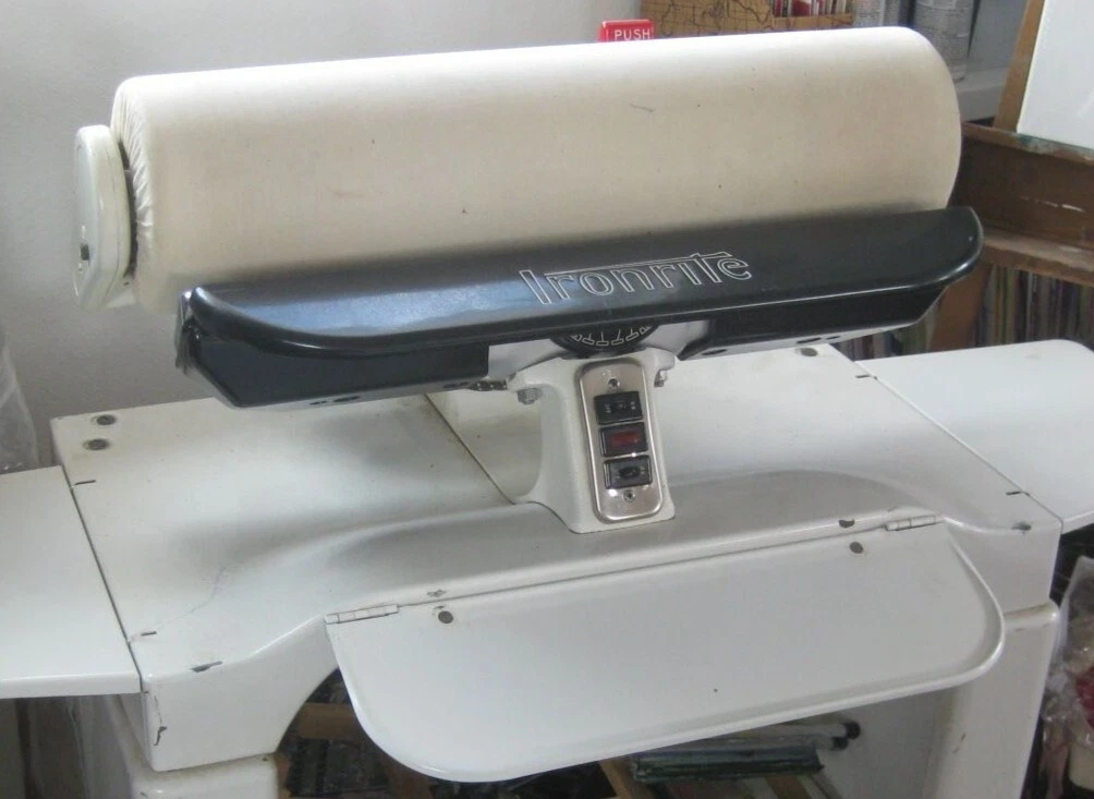 ROTARY IRON ROLLER COVER FOR IRONRITE MANGLE