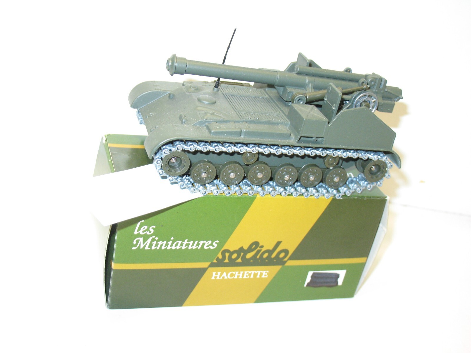 Char M41 canon automoteur Solido miniature militaire tank miniature metal avec decalcs