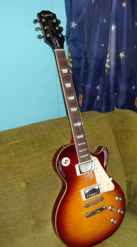 Epiphone Les Paul Standard 60s 6-string Electric Guitar - Burbon Burst. Love it!