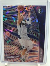 2020-21 Panini Revolution Luka Doncic Chinese New Year #37 Dallas Mavericks