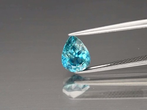ES 2.55 ct. ZIRCONE NATURAL AZZURRO CAMBODIA OVAL FACET - Imagen 6 de 9