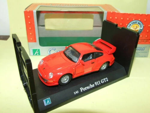Véhicules miniatures Cararama 1:43 Porsche