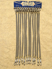 12 anciennes chaines de montres avec le présentoir d'origine horlogerie commerce