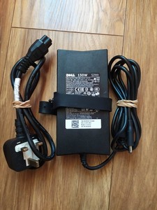 Dell Vostro 15 7510 P106F002 Inspiron Laptop 130W Netzteil Ladegerät gebraucht