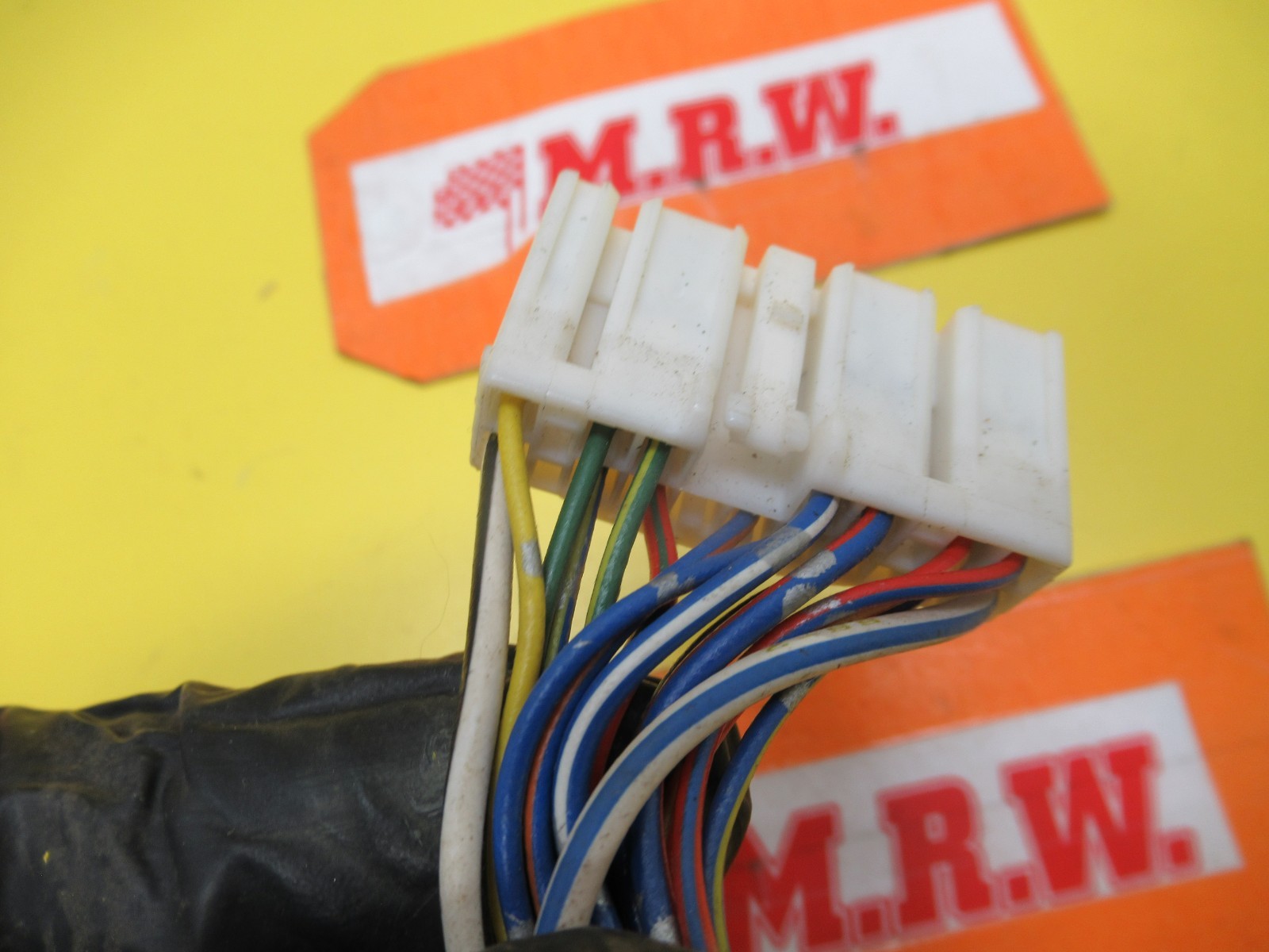 COMPUTER DOOR CONTROL wire plug connector pig tail for 90 91 92 93 TOYOTA CELICA