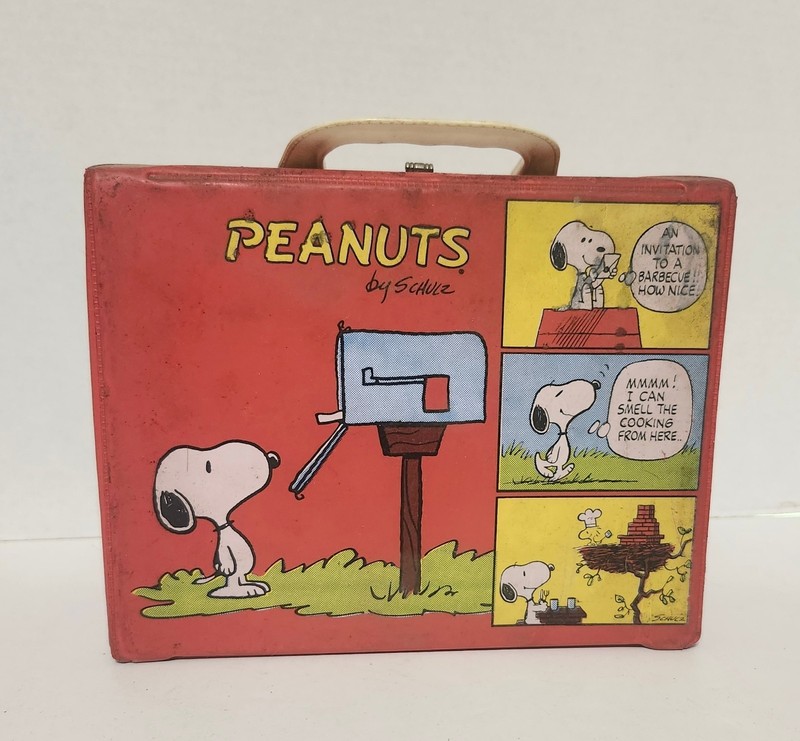 Vintage 1965 Peanuts Lunchbox With 2 Thermos