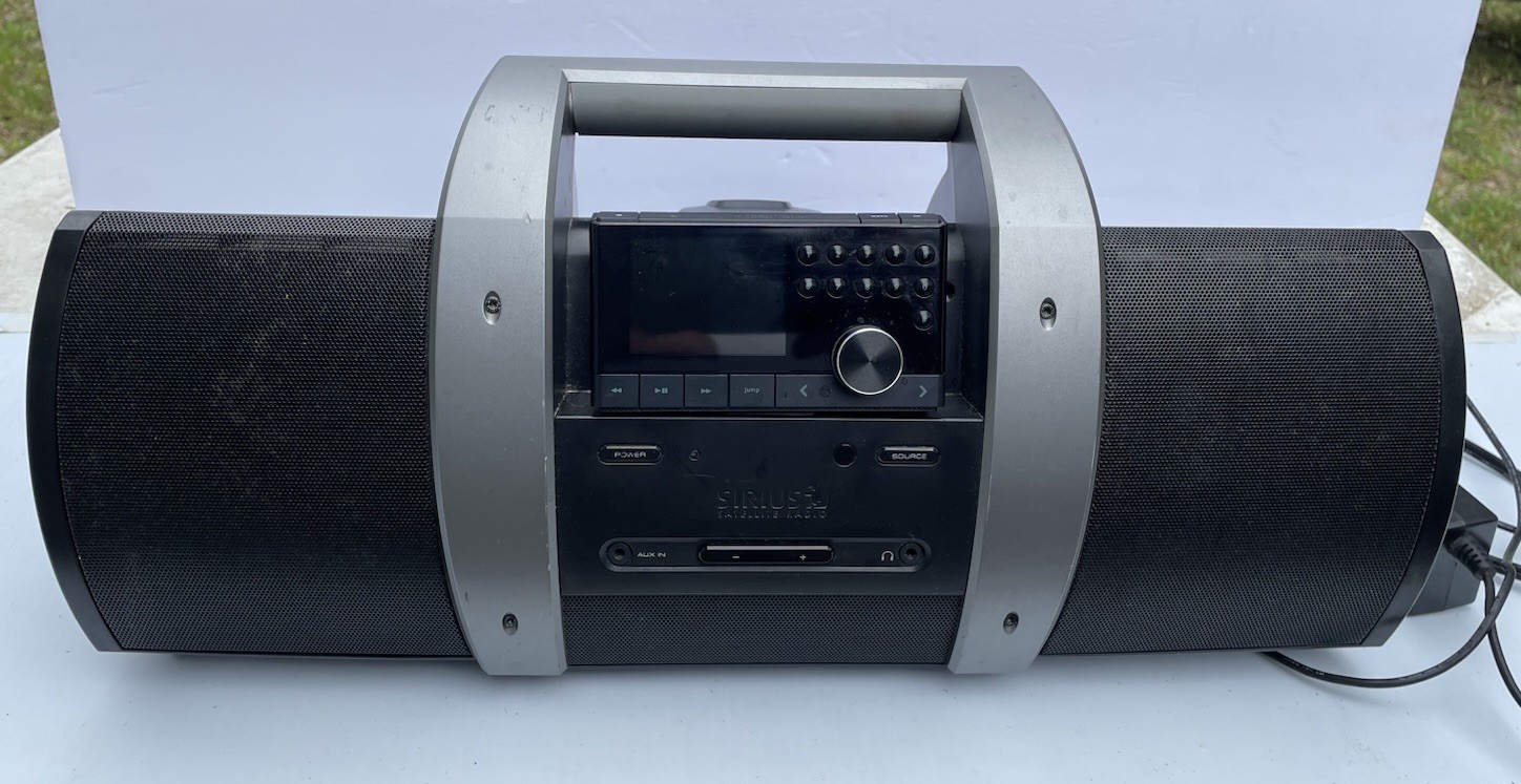 Sirius XM SUBX1 Boombox W/ Antenna & Power Cord Radio Satell