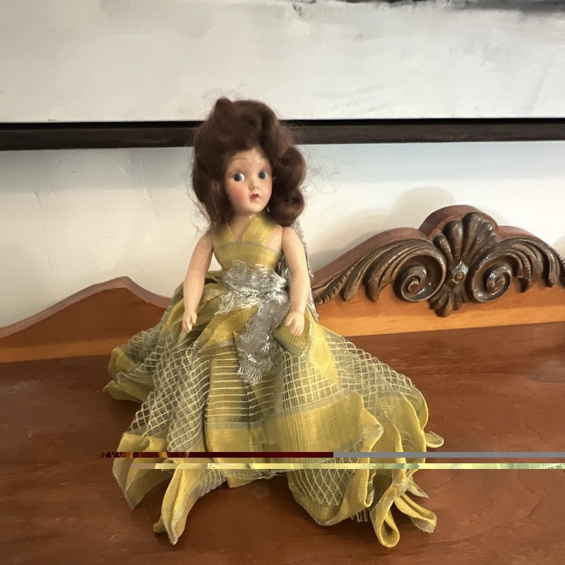 Vintage Fashion Doll, Brown Curly Hair, Brown Eyes, Yellow Dress