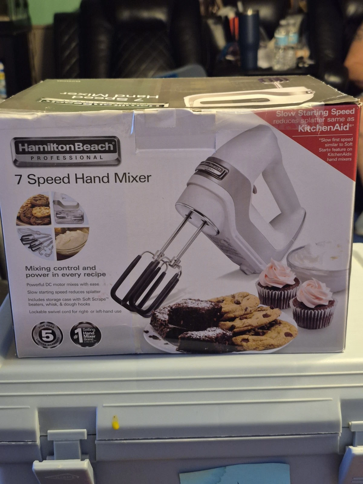 Hamilton Beach 62656 Professional 7-Speed Hand Mixer - White