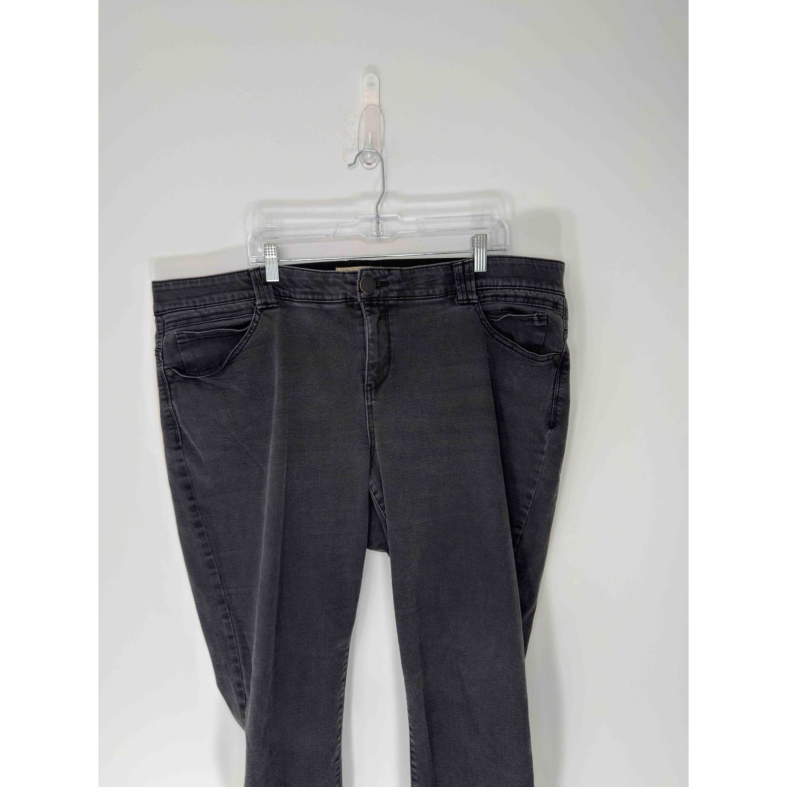 Democracy Black "Ab"solution Stretch Basic Denim … - image 4